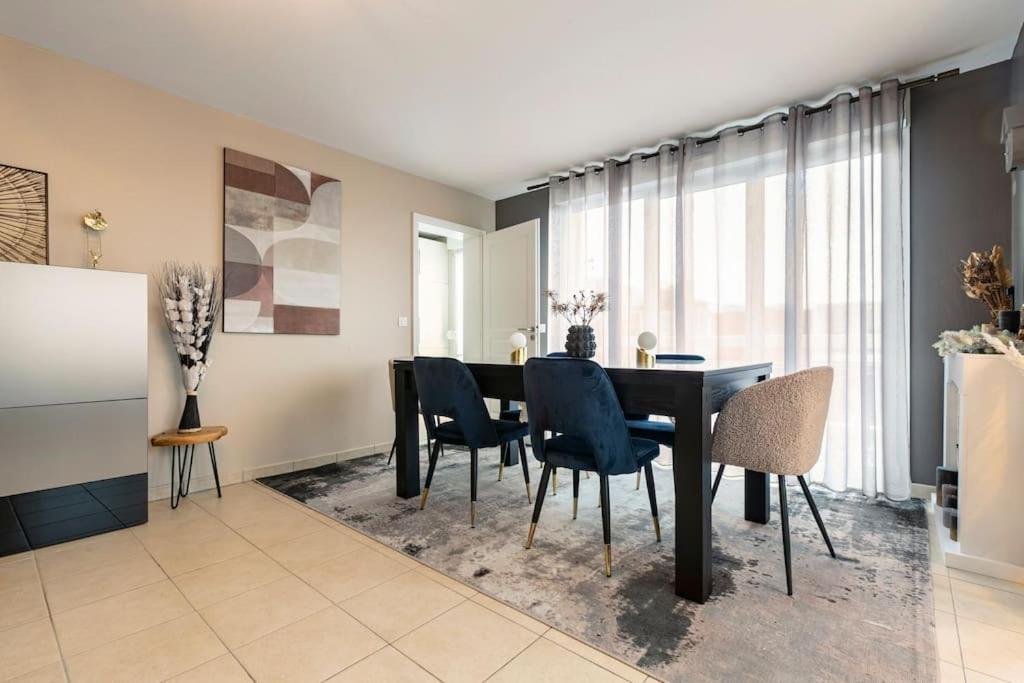 Appartement Climatise 3 Etoiles T3 Chic A Strasbourg Avec Billard Et Terrasse エクステリア 写真